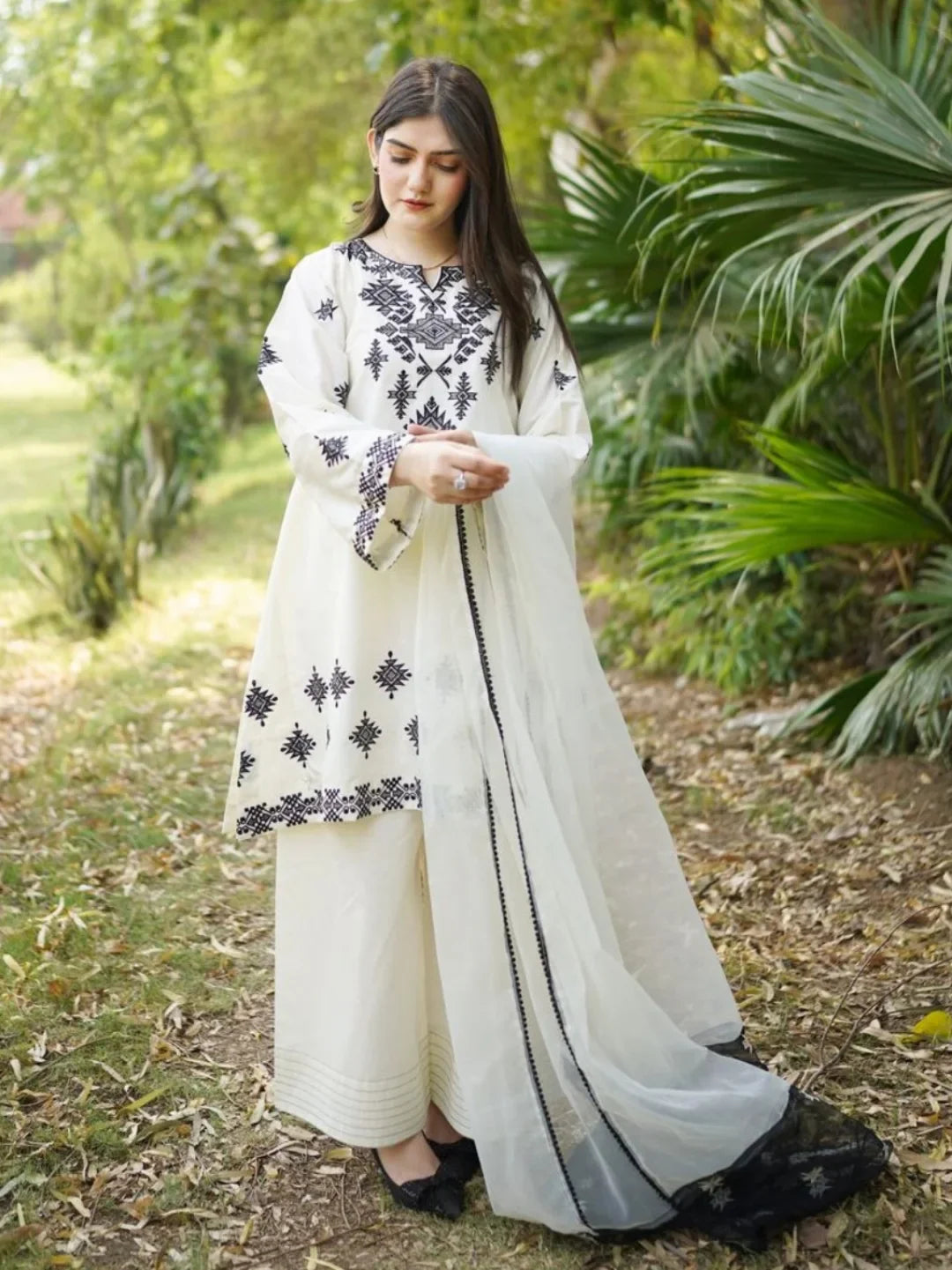 Embroidered Cotton Farshi 3 Piece Set Ready to Wear